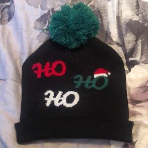 NWOT Holiday Pom Hat